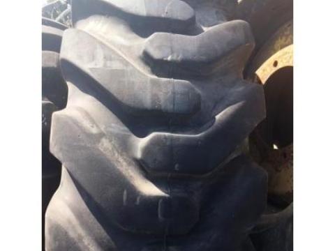 18,4-30 használt Goodyear Sure Grip 14PR TL 18,4-30 használt Goodyear Sure Grip 14PR TL