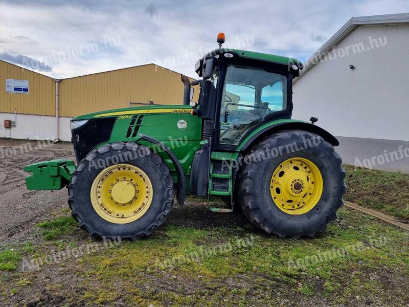 JOHN DEERE 7260R