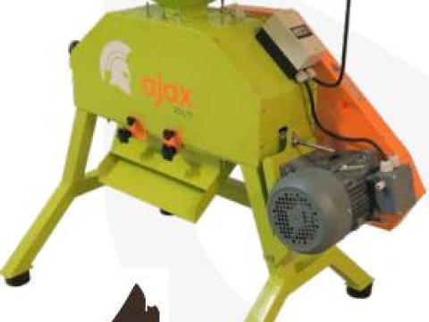 ADRAF Z01/0 3,0 kW-os szemroppantó piacbevezető áron eladó a Wolfoodengineering Kft.-től ADRAF Z01/0 3,0 kW-os szemroppantó piacbevezető áron eladó a Wolfoodengineering Kft.-től