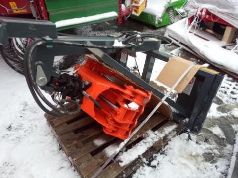 B-EX 1300 R rönkpakoló B-EX 1300 R rönkpakoló