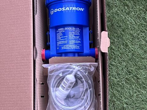 Dosatron D25RE2 gyógyszeradagoló Dosatron D25RE2 gyógyszeradagoló