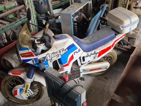 Akkumulátoros gyerekmotor Akkumulátoros gyerekmotor
