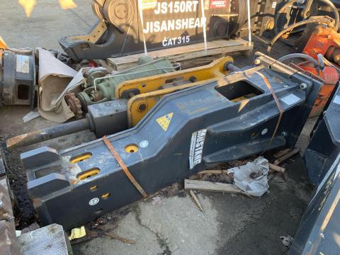 ÚJ Mustang HM1300 hidraulikus törőfej ÚJ Mustang HM1300 hidraulikus törőfej