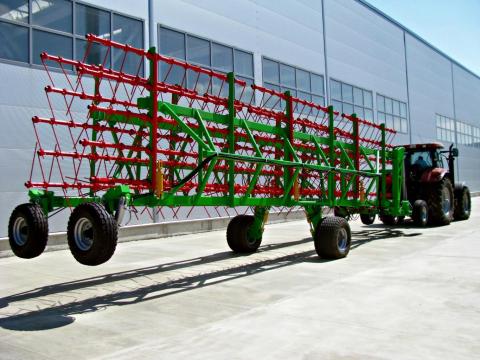 MADARA - BIP VONTATOTT SZALMABORONA - ELÉRHETŐ A ROYAL TRAKTORNÁL MADARA - BIP VONTATOTT SZALMABORONA - ELÉRHETŐ A ROYAL TRAKTORNÁL