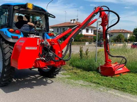 TECNOAGRI - HIDRAULIKUS BOZÓTVÁGÓ - FANTASZTIKUS ÁRON TECNOAGRI - HIDRAULIKUS BOZÓTVÁGÓ - FANTASZTIKUS ÁRON