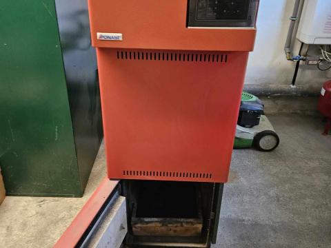 Ponast KP 20-25 kW-os pelletkazán eladó Ponast KP 20-25 kW-os pelletkazán eladó