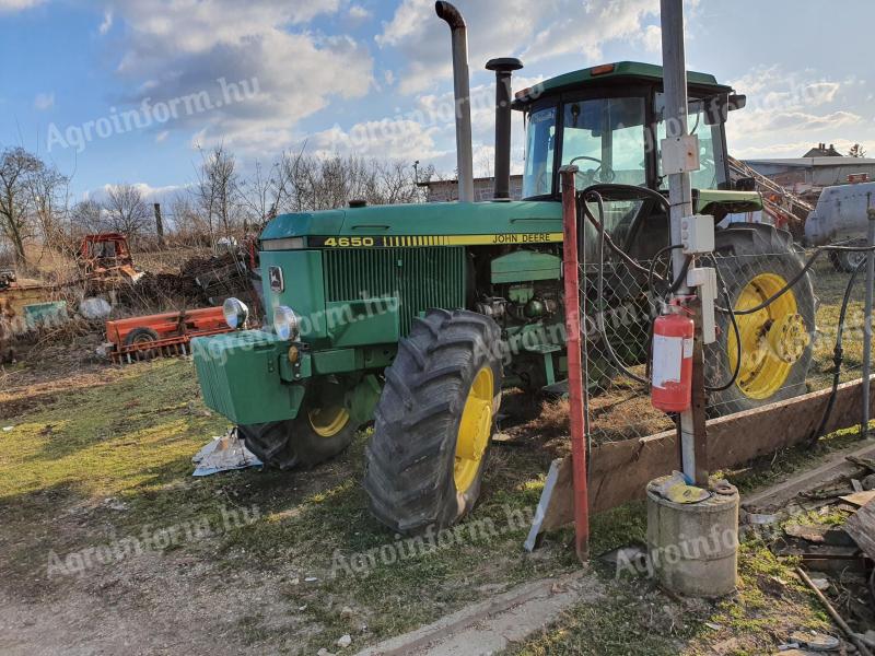 John Deere 4650 traktor