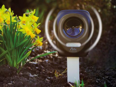 Állatriasztó Ultrahang + Villanó fény Állatriasztó Ultrahang + Villanó fény