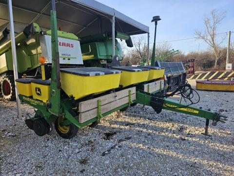 John Deere 1750 6 soros vetőgép eladó! ITLS John Deere 1750 6 soros vetőgép eladó! ITLS