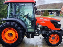 2017-es Kubota M8540 kertészeti traktor eladó