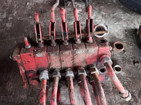 6 karos hidraulikus vezérlőtömb 6 karos hidraulikus vezérlőtömb