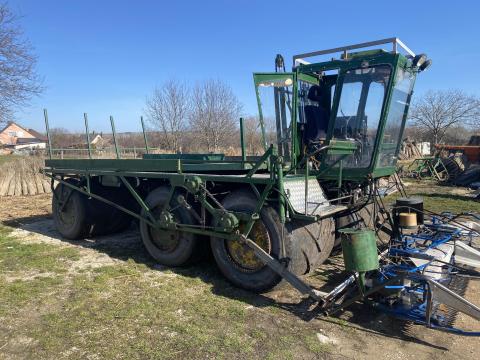 Seiga nádarató gép 6x6 Seiga nádarató gép 6x6