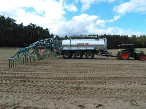 POMOT - 22 000 l szippantó és hígtrágyaszóró tartálykocsi - ROYAL TRAKTOR POMOT - 22 000 l szippantó és hígtrágyaszóró tartálykocsi - ROYAL TRAKTOR