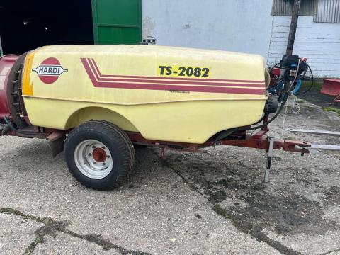 Hardi ültetvényes permetező Hardi ültetvényes permetező