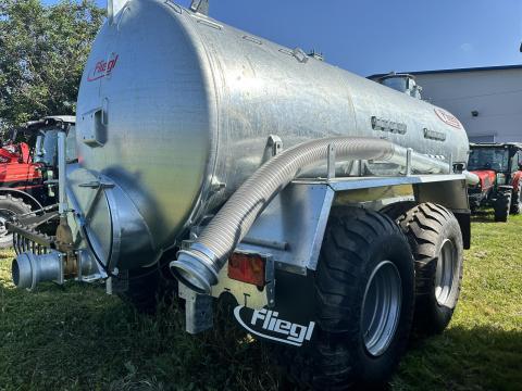 Fliegl VFW 10600 Maxx-Line vákuumos tartálykocsi Fliegl VFW 10600 Maxx-Line vákuumos tartálykocsi