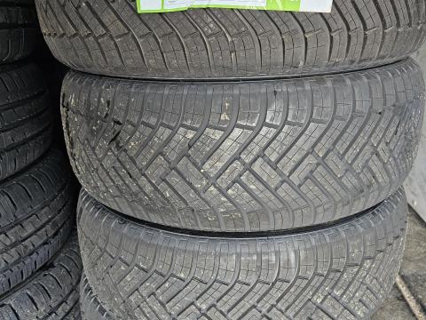 215/55R17 LINGLONG 98V XL ÚJ NÉGYÉVSZAKOS GUMI AKCIÓ 215/55R17 LINGLONG 98V XL ÚJ NÉGYÉVSZAKOS GUMI AKCIÓ