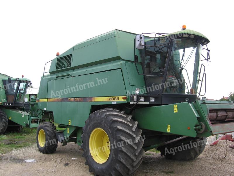 John Deere 2064 kombájn