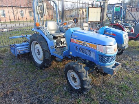 Iseki TH25B japán kistraktor
