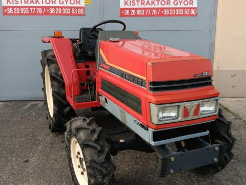 Yanmar FF245D összkerékhajtású,  szervokormányos,  háromhengeres 24 Le japán kistraktor Yanmar FF245D összkerékhajtású,  szervokormányos,  háromhengeres 24 Le japán kistraktor
