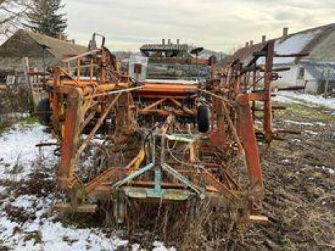 Kombinátor Kombinátor