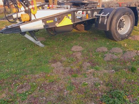 Kröger agroliner EAD 14 egy tegelyes Dolly Kröger agroliner EAD 14 egy tegelyes Dolly