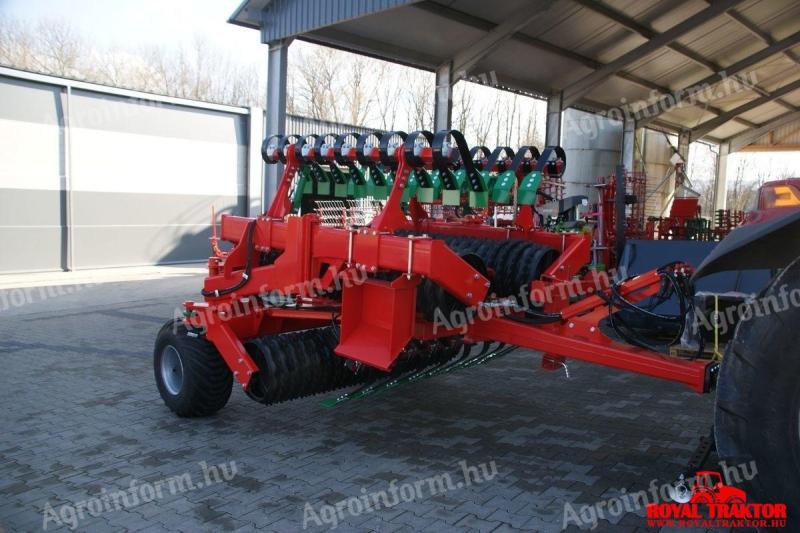 AGRO-MASZ/AGROMASZ 4.5m HESTILE CAMBRIDGE HENGER