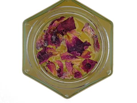 Magyar termelői akácméz rózsával (125 g) Magyar termelői akácméz rózsával (125 g)