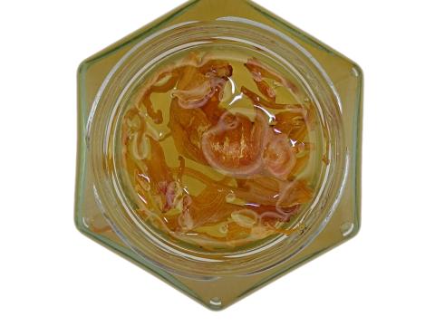 Magyar termelői akácméz szerecsendió virággal (125 g) Magyar termelői akácméz szerecsendió virággal (125 g)