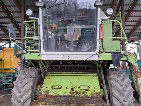 Eladó Claas Dominator 106 Eladó Claas Dominator 106