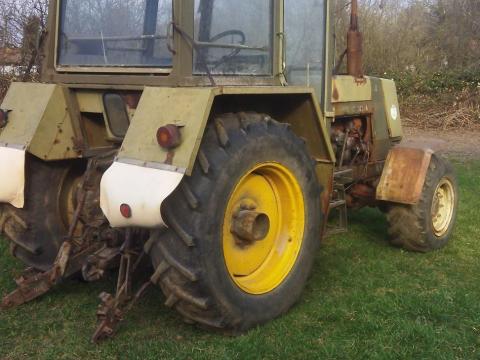 ZT 323 traktor megmaradt alkatrészei ZT 323 traktor megmaradt alkatrészei