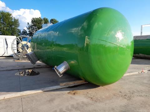 30m3 es alumínium tartály szerelvénnyel, dokumentációval, leszállítva 30m3 es alumínium tartály szerelvénnyel, dokumentációval, leszállítva