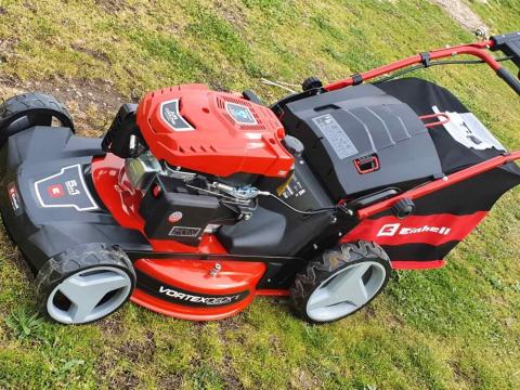 Fűnyíró önjáró, 56 cm vágásszélesség, 3,8 LE / 173 cm³, Einhell GC-PM 56/2 SHW, fűgyűjtős, benzines, 5 az 1-ben Fűnyíró önjáró, 56 cm vágásszélesség, 3,8 LE / 173 cm³, Einhell GC-PM 56/2 SHW, fűgyűjtős, benzines, 5 az 1-ben
