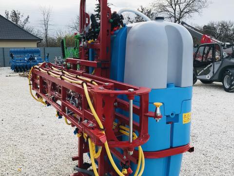 BIARDZKI 1200/15 - FÜGGESZTETT SZÁNTÓFÖLDI PERMETEZŐ - RAKTÁRKÉSZLETRŐL BIARDZKI 1200/15 - FÜGGESZTETT SZÁNTÓFÖLDI PERMETEZŐ - RAKTÁRKÉSZLETRŐL