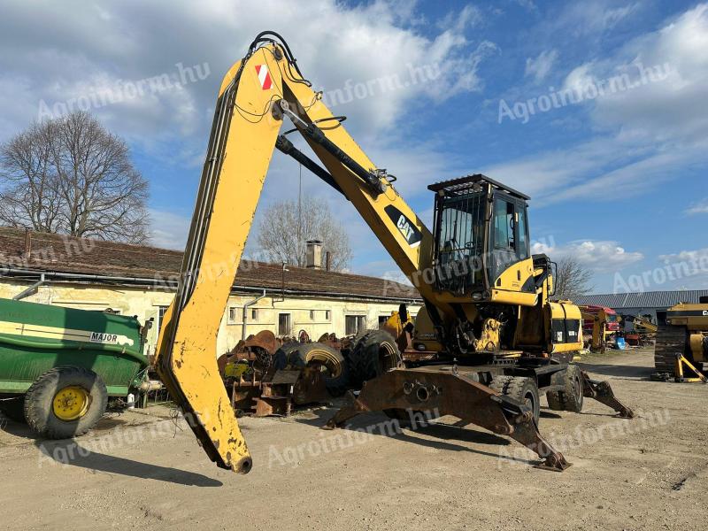 Caterpillar M318D MH emelhető fülkés forgókotró