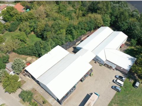 Eladó HŰTŐHÁZ Tiszaalpáron Eladó HŰTŐHÁZ Tiszaalpáron