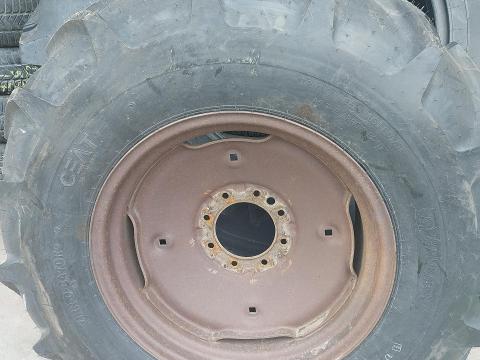 14.9-24 8PR Ceat Lineár Gumiabroncs