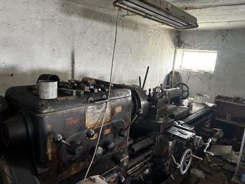 MVE1500 esztergapad MVE1500 esztergapad