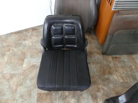 Targonca, munkagép ülés Targonca, munkagép ülés