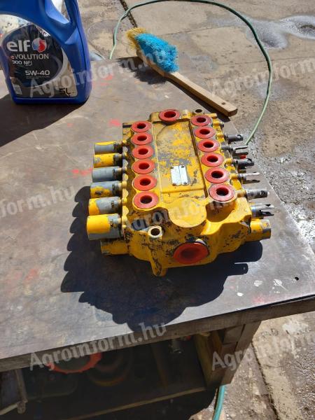 JCB 3CX vezértömb eladó