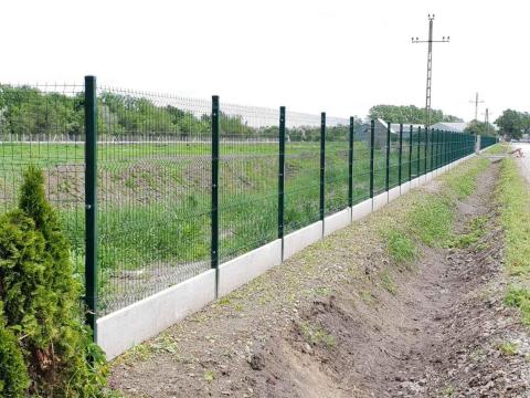 3D táblás kerítés panel,  vadháló,  drótfonat,  oszlop,  kapu,  kerítéspanel