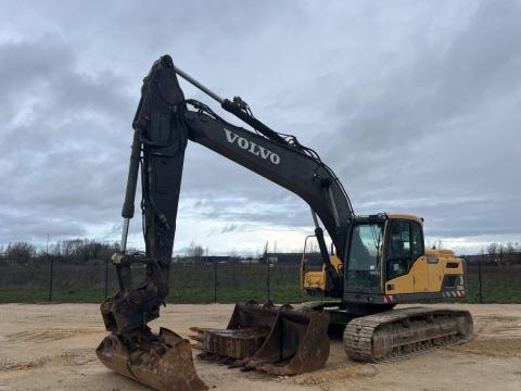 Volvo EC220DL lánctalpas kotró Volvo EC220DL lánctalpas kotró