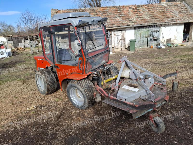 Antonio carraro ttr4400 kommunális traktor