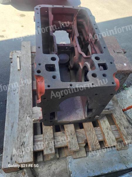 MTZ 80 hátsó hídház eladó