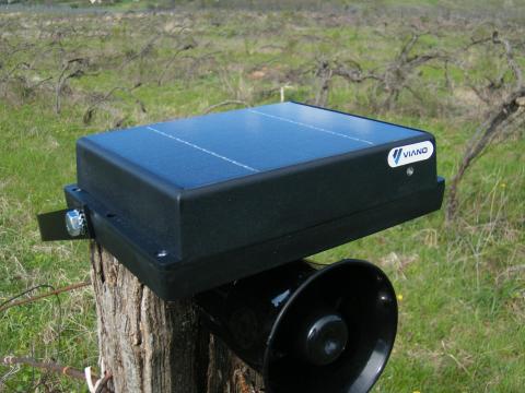 Madárriasztó VIANO OP-1 (Szolár + Radar) Madárriasztó VIANO OP-1 (Szolár + Radar)