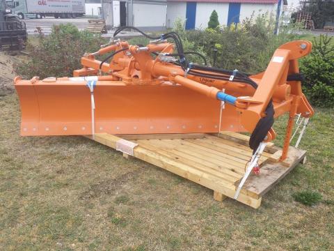 HAUER HP 2461 hátulra függesztett hidraulikus tolólap HAUER HP 2461 hátulra függesztett hidraulikus tolólap
