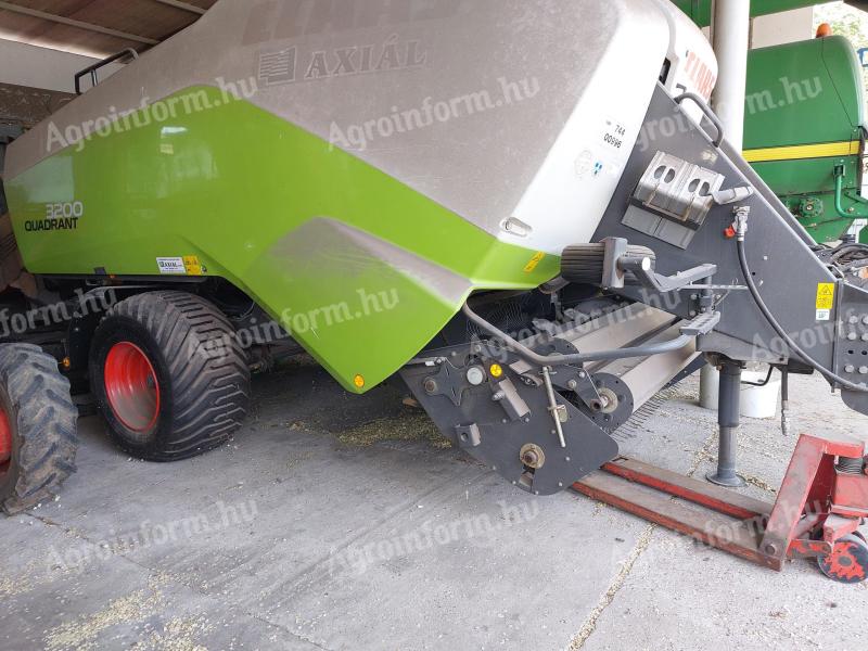 Claas Quadrant 3200