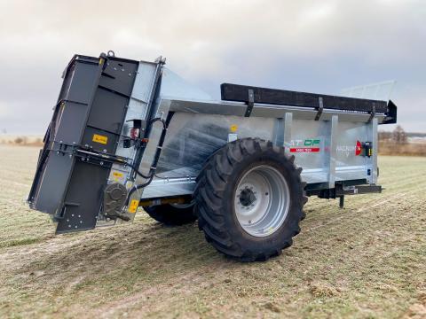 AndoTech DF - Magnum 14T szerverstrágyaszóró - elérhető a Royal Traktornál AndoTech DF - Magnum 14T szerverstrágyaszóró - elérhető a Royal Traktornál