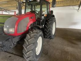 Valtra A93 traktor 2014-es évjárat