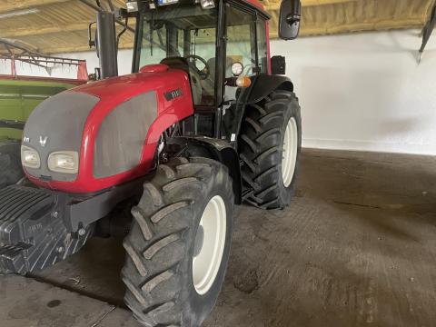 Valtra A93 traktor 2014-es évjárat Valtra A93 traktor 2014-es évjárat