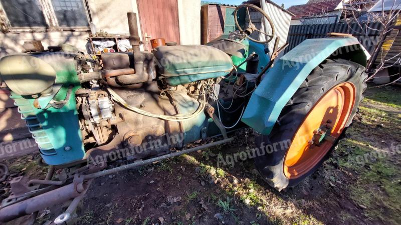 Zetor K25 traktor